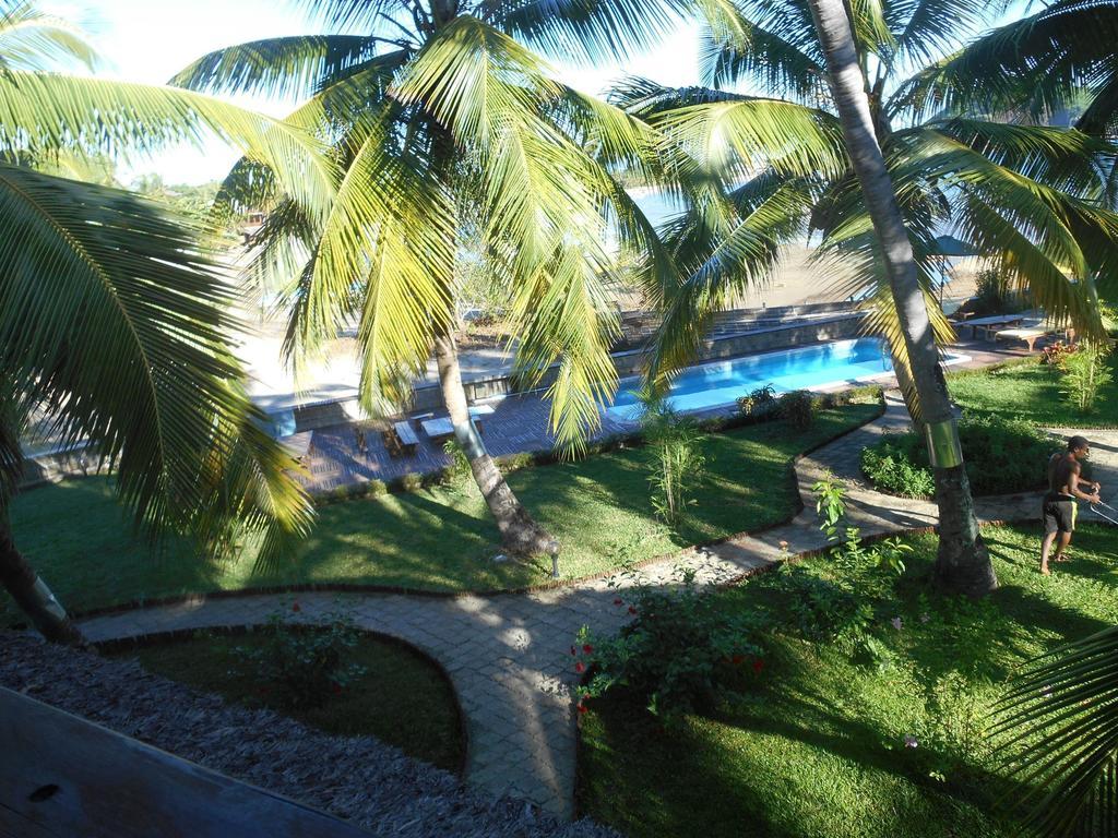 Ylang Hotel Ambondrona  Habitación foto